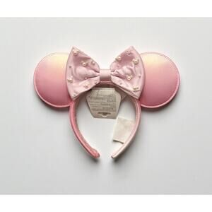 Disney Parks Pink Pearl Minnie Ear Headband NWT Hong Kong Disneyland